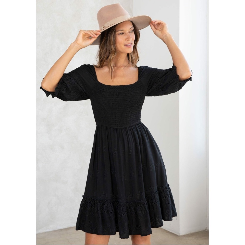 🖤Lovestitch🖤 Darling Smocked Eyelet Dress / Size L